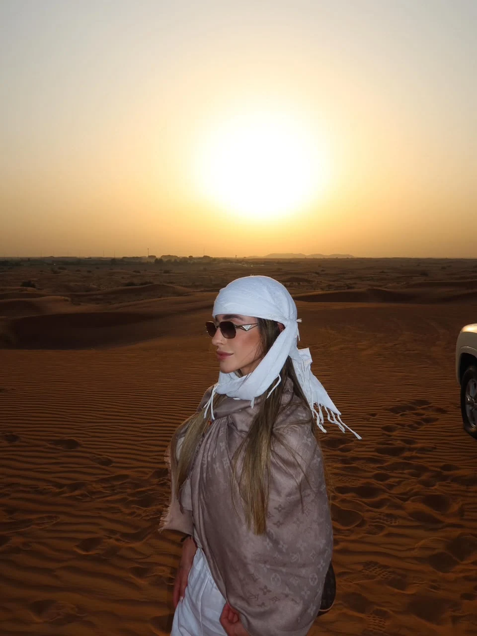 Overnight + Desert Safari Dubai